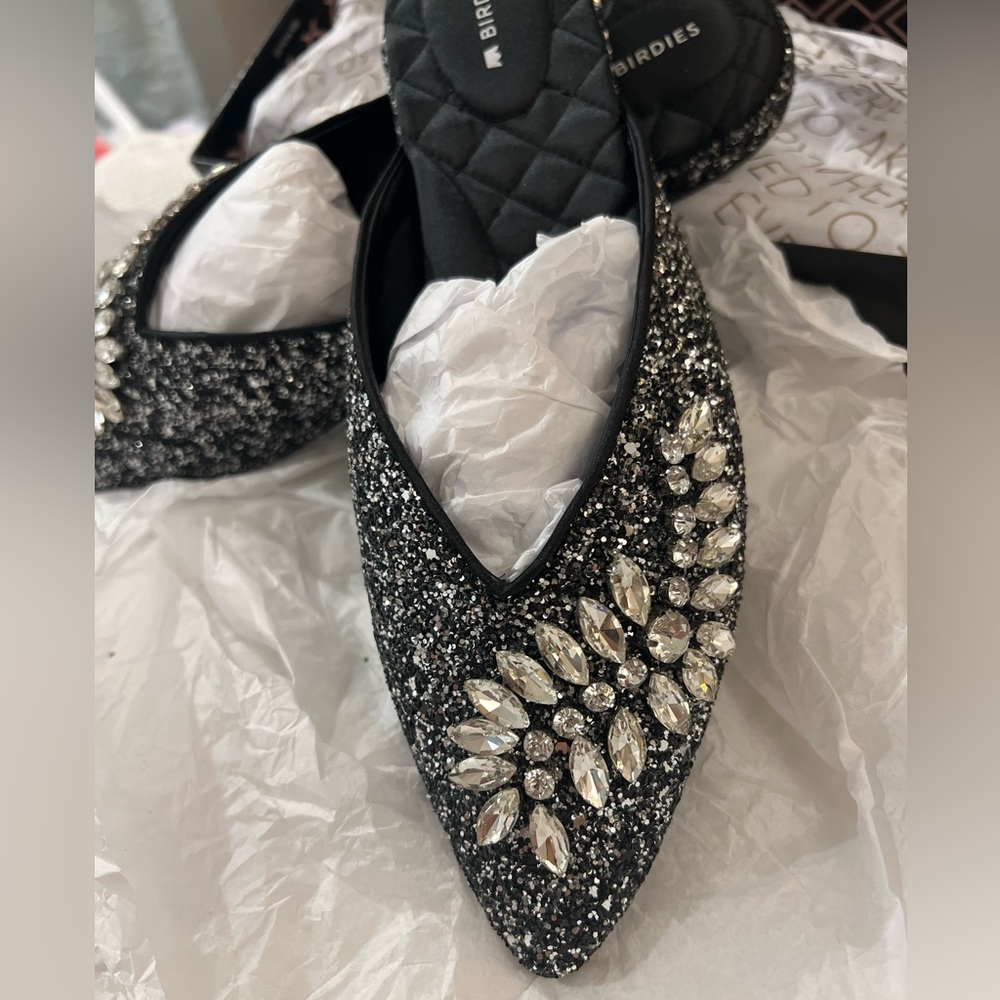 Brand New in box Birdies -The Swan Gunmetal Sparkle Jeweled flats